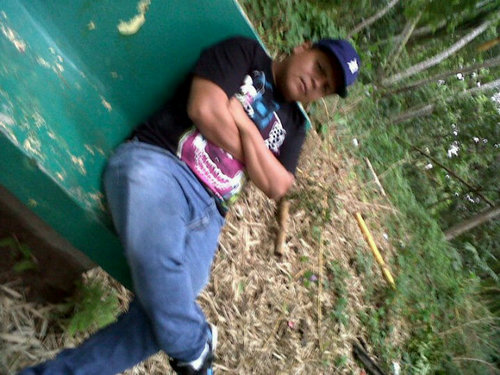 guexxx's profile picture. A place 4 my head