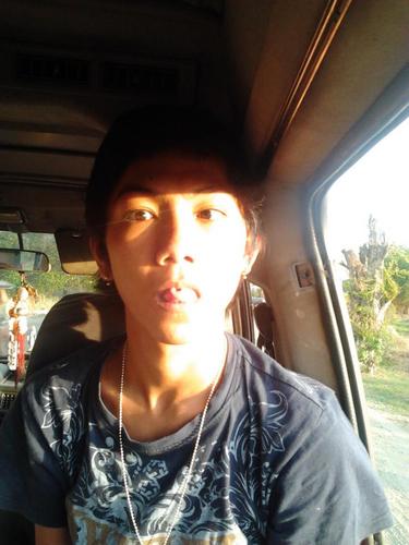 blackemo20's profile picture. Hi Im Teddy santos :)
Mabait Ako Pag Mabait Sila Sakin Pero Kung Galit Sila wala lang Just Ignore Them :)
Ingat Sila 
#ILoveMusic-No Music No Life :)