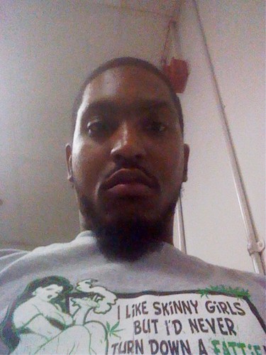 TylersDad722's profile picture. Alcoholic Womanizer