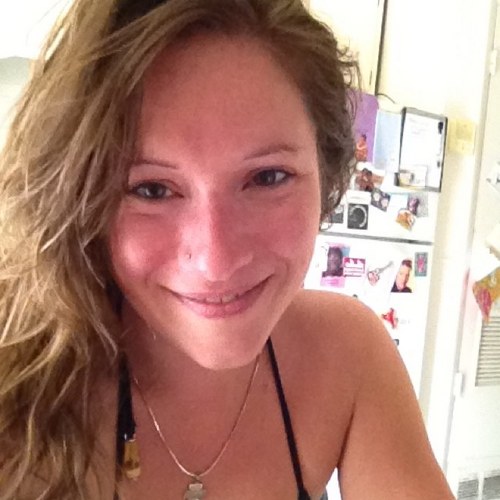 jennyfly80's profile picture. 