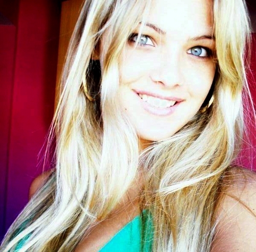 quem seguir ganha dois beijinhos.