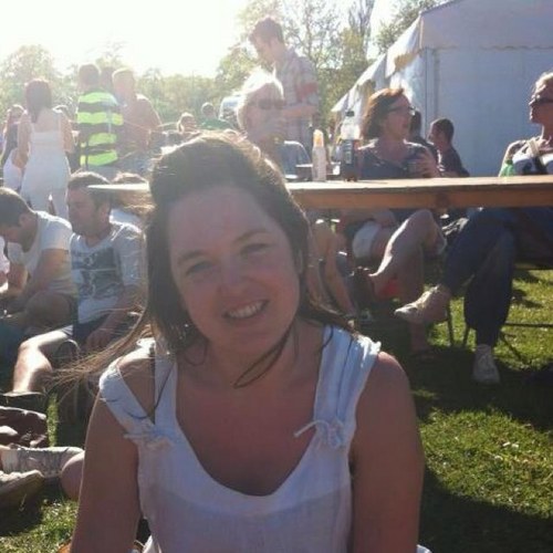 toriar12's profile picture. 