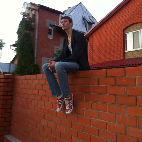 HeathLedg's profile picture. 