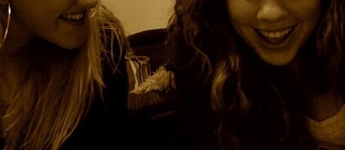 Just a first class girl, living in a subpar world. #nutuporgetout #whatarefeelings #NOToneofthegirls. #noonessafe #yolo