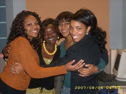 HallShante's profile picture. Well let's see I'm smart pretty and I like to party , I'm 21 I work at Walmart not proud but shit its a job #TeamBisexual , #TeamLesbian *_*