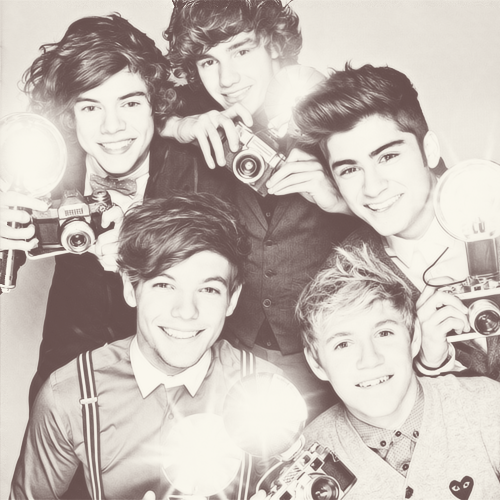 ToniLeeKim's profile picture. love one direction, josh hutcherson and janoskians 3