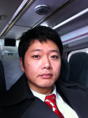 흰머리는 늘어만 갑니다......