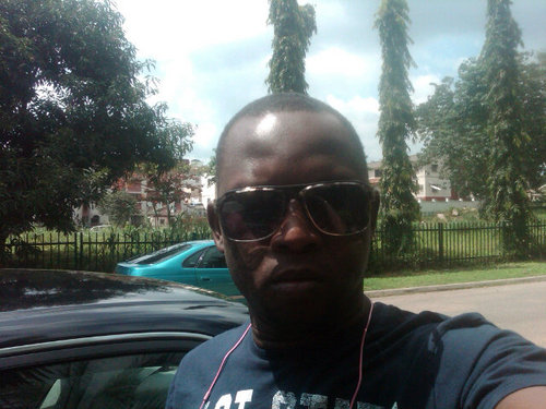 waxdee's profile picture. Public Service | HR enthusiast | @RoehamptonUni alumnus | Jack of all trades | 😁