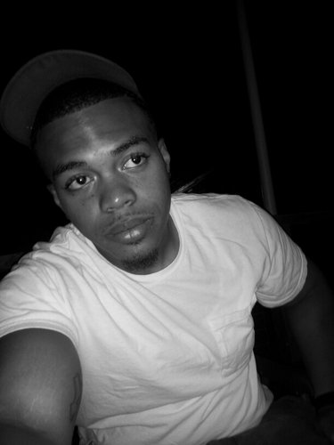 Onat shyt that no one be on thas what we on smoke that neon kings of leon DYNAMITE napoleon!