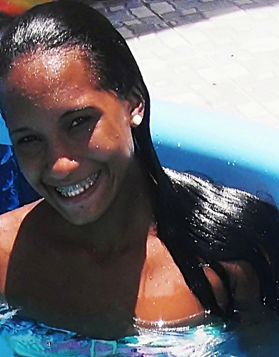 Eu sou assim, quero tudo e quero agora! Uns chamam de mimada, mas eu prefiro decidida ;D