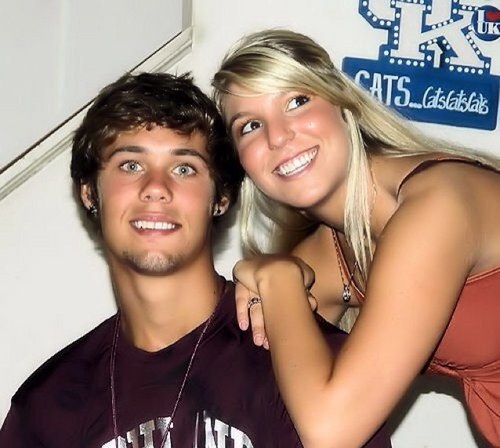 withrow_1's profile picture. football is life