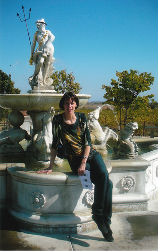 shezug's profile picture. I'm a mom x3 who loves family and reading. 🇨🇦