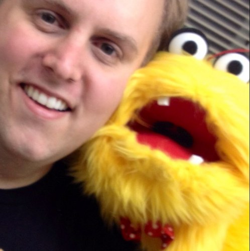 JoboPuppet's profile picture. A puppet and puppeteer trying to make people happy.

YouTube Channel: http://t.co/HlPWMDiVQc