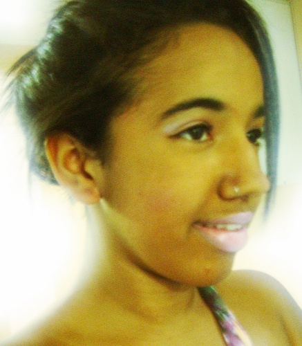 leonina, louca , feliz , chata , amiga  e mt besta & assim, minha vida , meu tudo ? eu tenho que agradecer a ela @beacaroline_ amo mt *-* (=