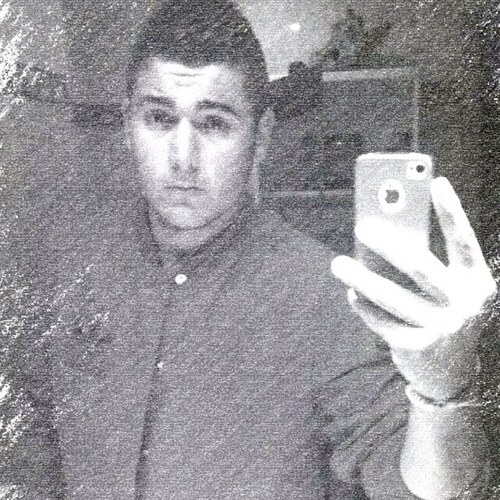 crisyyeray's profile picture. 