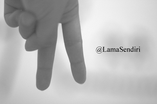 LamaSendiri's profile picture. Pinter ngomong sama fotonya, tapi kapan gandeng orangnya