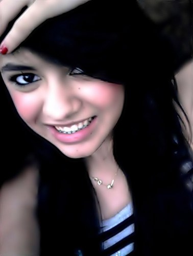 @gabriel_stantif meuu♥   http://t.co/C8XZr16xgd follow me please? beijin ^^