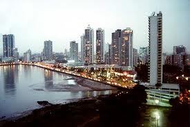 En Ciudad de Panamá ofrecemos: HOSPEDAJE (Apartamentos equipados y Posadas) TURISMO - EXCURSIONES PERSONALIZADAS - TRASLADOS - ASESORIAS Y DILIGENCIAS VARIAS