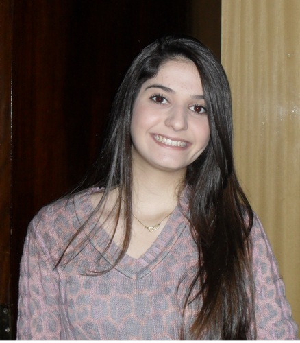Não tenho tempo pra mais nada, ser feliz me consome muito.    (Clarice Lispector)