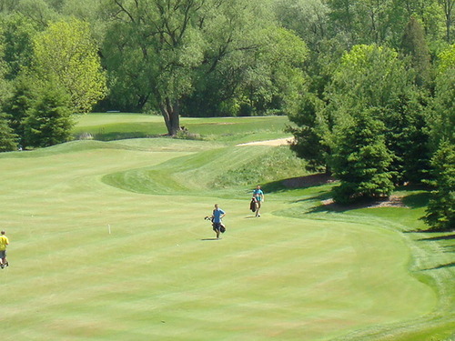 RiverEdge is a stunning 9-hole course set along the Grand River that combines a picturesque setting with impeccably groomed grounds: 9-holes of magic.