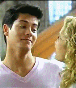 Fans de REBELDE,amamos a banda e a novela,temos a responsabilidade de divulgar tudo que sabemos sobre os rebeldes.so tenho uma coisa a dizer EU SOU REBELDE E VC