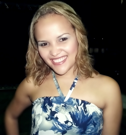 Uma nova História Deus tem pra mim...um novo tempo Deus tem pra mim....Vida Novaaaaa \0/...Muitooo realizada...Amoooo meu Marido e meu Filho♥♥