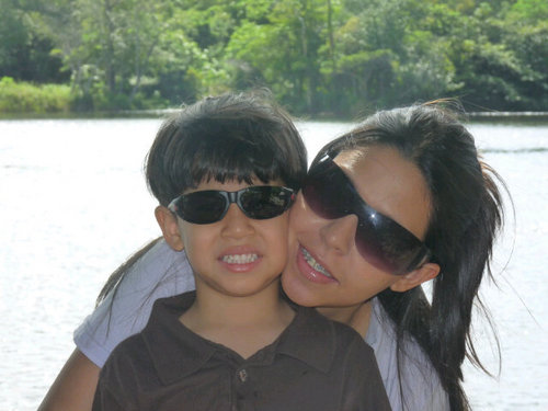 Sencillamente Feliz ☺ Mama de los Joses y esposa de Jose