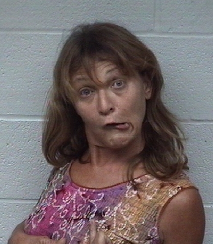 OneUpperTina's profile picture. well, let me tell ya bout me...