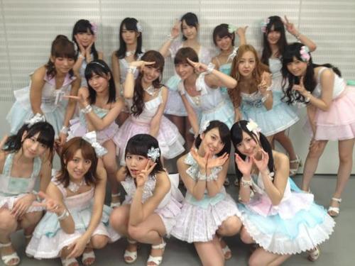 楠2年生(^^)vAKB48大好き(^_^)v大島優子ちゃん推しです。指原莉乃ちゃんも大好き(^_^)v皆フォローしてね。美保ちゃんは現在定時制に通ってるよん(^_^)v