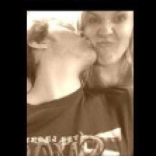 MeekBabe's profile picture. Be Who You Want To Be, Not What Others Want You To Be ;)
Blink 182 and Paramore are just Lushh!!  x Peace Out!