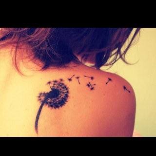 Dubtimaan's profile picture. Bitch,please ;* Menowin on TV* Normal people: Oh, look its Menowin. Me: Runs into a door, falls over a chair, slides across the floor EVERYONE SHUT UP!