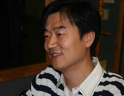 공포영화전문제작사 (주)고스트픽처스 대표/ 소설가/ 시나리오 작가. 두개의달, 소녀괴담, 귀문 각본/제작, 한국공포문학단편선, 이프, 귀신전...
