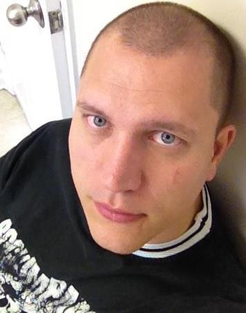 Zaxmon's profile picture. Stay at home Dad, part time artist, full time Geek.