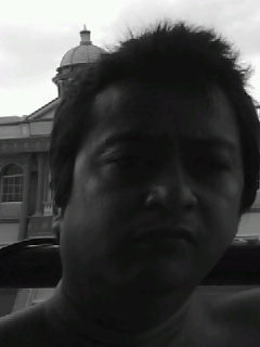 henky_handoyo's profile picture. sepenuh hatikah km untukku?