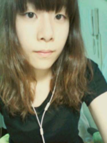 귀차니즘/ 22살/파랑/밤마실/레시피탐색/의학드라마/잠/두통/sherlock/영국/보건계열