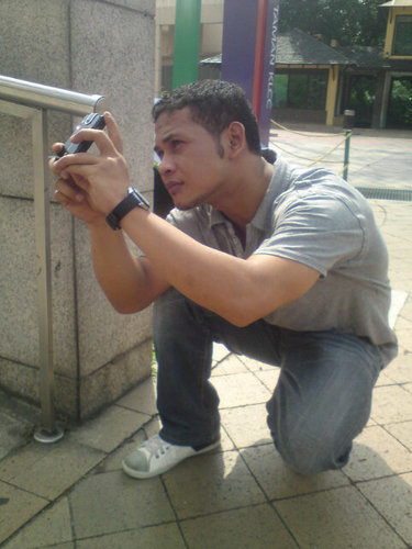 darmansyahnst's profile picture. 