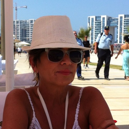 etialsav's profile picture. 