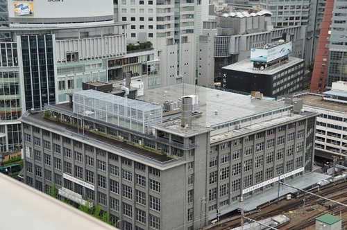 kazusanlzo's profile picture. 面格子FC／純喫茶FC／大阪高低差学会／日本給水党／日本ミンチ党／まちあるき／近代建築／産業遺産／フィルムカメラ／お茶／おやつ／その他／日々適当