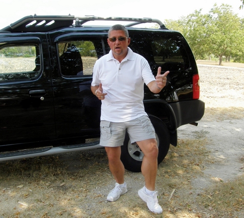 Proud Husband, Father, Texan, USNavy Vet & Realtor. Rabid Austin Area Fan & Tour Guide. Realtor Ethics & Etiquette Nag, Trail Runner, Chef & Musician InTraining