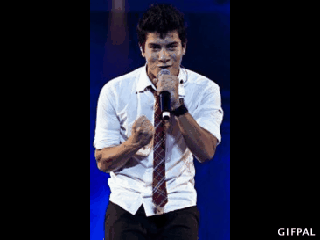 Madrinha: @LesbianForLuMel / Since: 30/05/2012 / Para o meu príncipe @aguiarthur e para a minha princesa @Lua_Blanco ♥