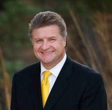Real Estate Agent For RE/MAX Properties. Have been selling real estate in the Colorado Springs area for over 33 years.