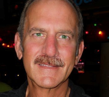 Executive recruiter, business owner, trainer, speaker, entreprenuer in personnel services since 1978