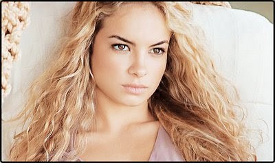 Since:27/05/12  
galera eu sou fan de rebelde amo a kelly key se vcs gostaram em tão me sigam e siga @PerfectGirlLuaB