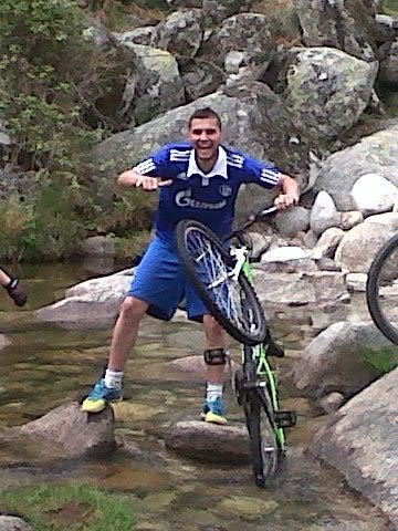 EXTREMEÑO desde 23-01-91!!monitor de actividades fisico-deportivas,un enamorado del deporte