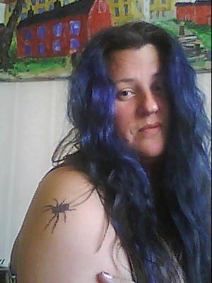 tambitch's profile picture. Driver http://t.co/HxINK85D för en human arbetslinje och sjukförsäkring