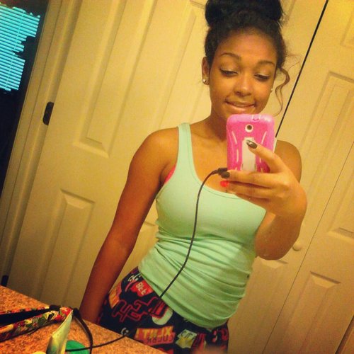 EASTFLATBUSH ..... Run'em Kill'em .. VANITY ♥ Eighteen and Dope #BBB Fuck a bitch Nigga