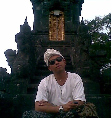 candra_utd's profile picture. HI! I'm Wayan  from Bali, I'm a Mancunian Follow me and I'll Follow you back :D