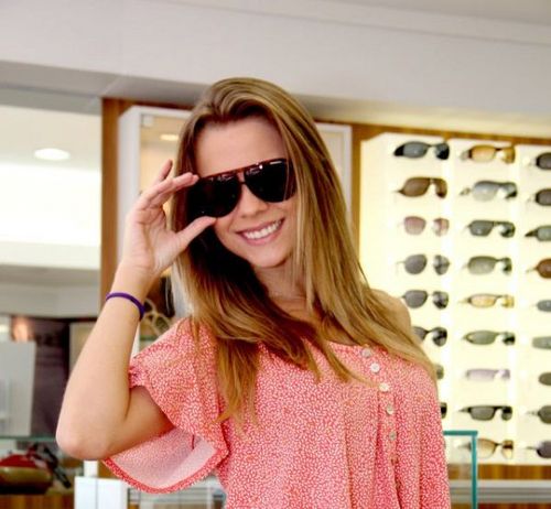 Atriz e muito feliz!!!