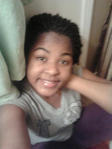 `- Beautiful Girlss Likee Meyee , Deserve The Best , iiLivee And Learn From My Mistakess . Bhudd Onee Thing About Meyee Ain Gone Bow Down For NOBODY ! (: