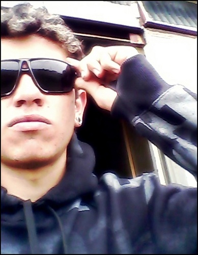 -Sou rebelde,de alma rebelde (=